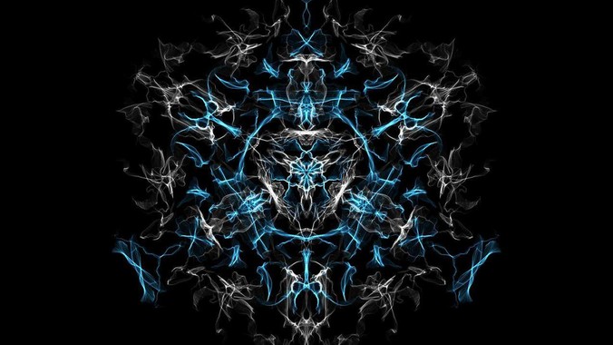 雷柏vt900和vt300s现在都是199,怎么选,还有罗技403,虽然好评如潮,可是配置好像有点低?